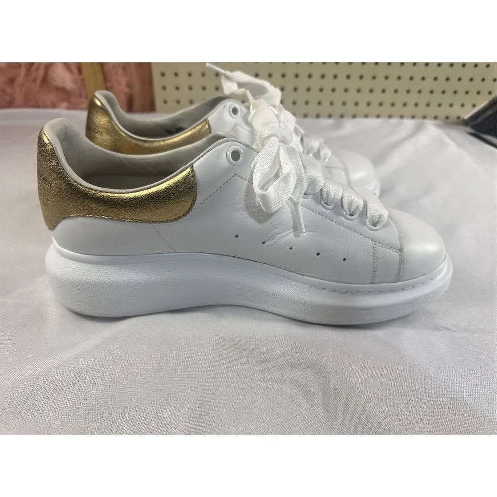Alexander McQueen Sneaker White And Gold EU Size 44 US 10.5/11 New Shoe Laces